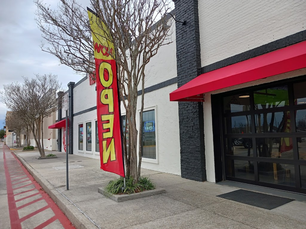 Red Seal Pizzeria & Bar 70364