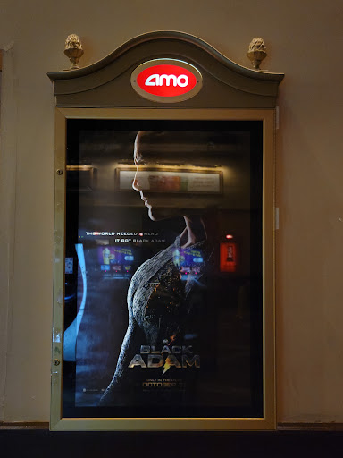 Movie Theater «AMC», reviews and photos, 651 Kapkowski Rd, Elizabeth, NJ 07201, USA