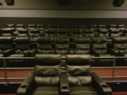 Movie Theater «Showcase Cinemas Woburn», reviews and photos, 25 Middlesex Canal Park Dr, Woburn, MA 01801, USA