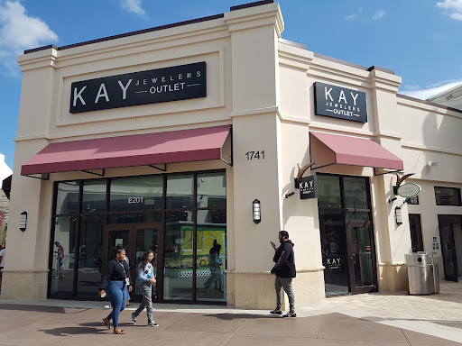 Jewelry Store «Kay Jewelers Outlet», reviews and photos, 1741 Palm Beach Lakes Blvd e201, West Palm Beach, FL 33401, USA