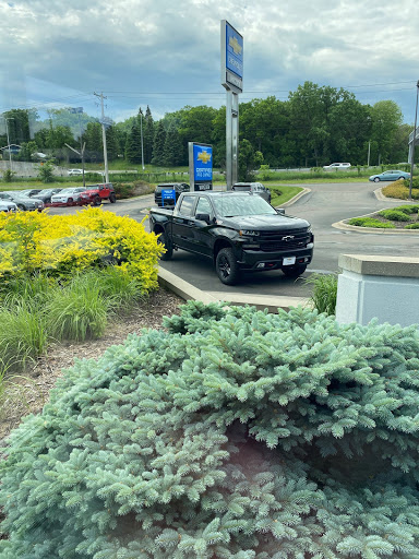 Chevrolet Dealer «Village Chevrolet», reviews and photos, 16200 Wayzata Blvd, Wayzata, MN 55391, USA