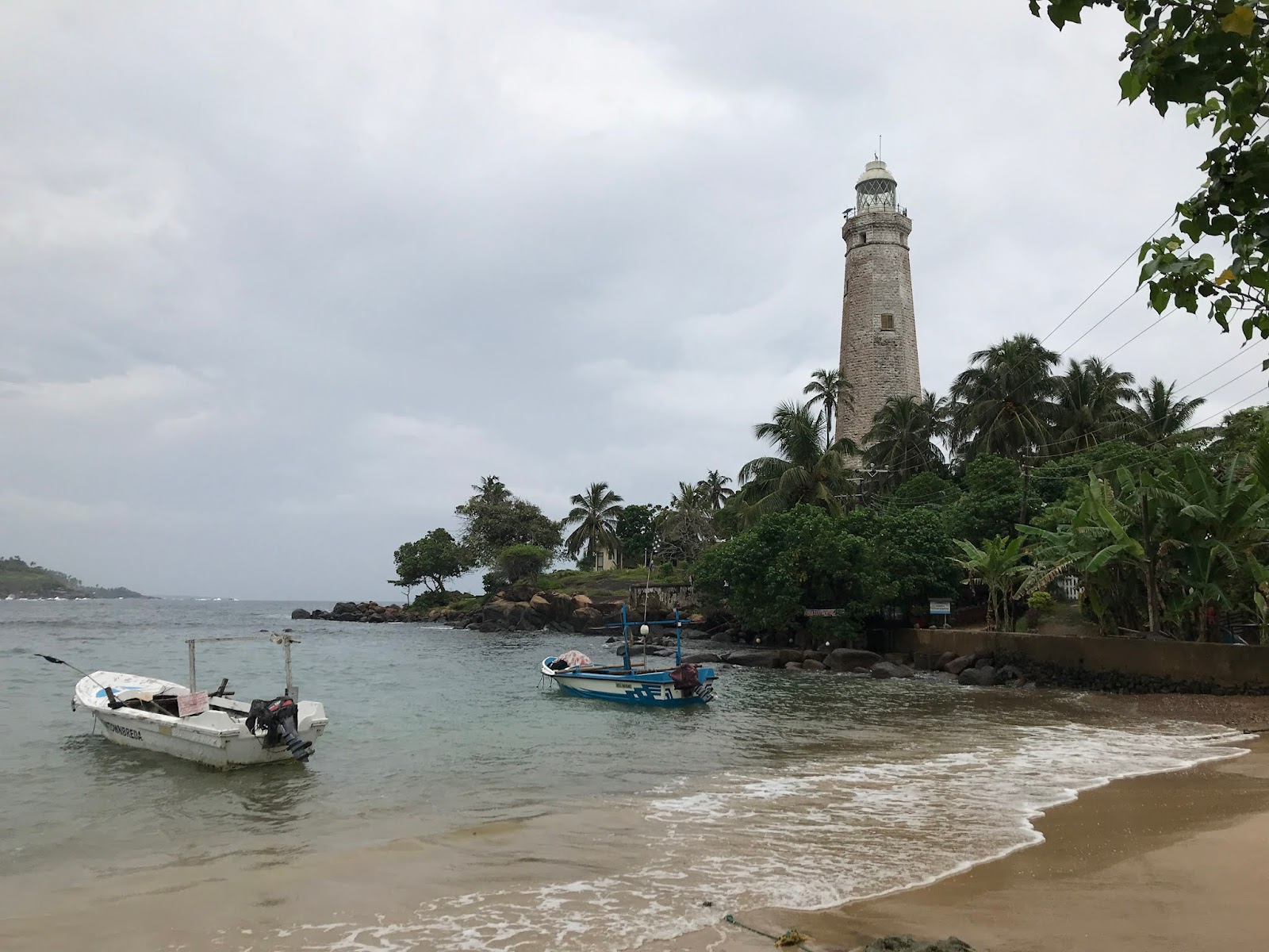 Foto av Hummana Beach Dondra med något ren nivå av renlighet