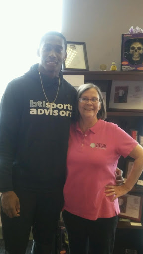 Dry Cleaner «Atlas Dry Cleaners», reviews and photos, 328 Monmouth St, Newport, KY 41071, USA