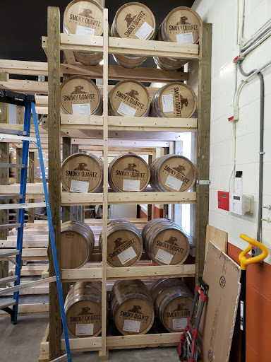 Liquor Store «Smoky Quartz Distillery», reviews and photos, 894 Lafayette Rd, Seabrook, NH 03874, USA