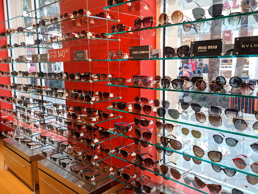 Shopping Mall «Orlando Vineland Premium Outlets», reviews and photos, 8200 Vineland Ave, Orlando, FL 32821, USA