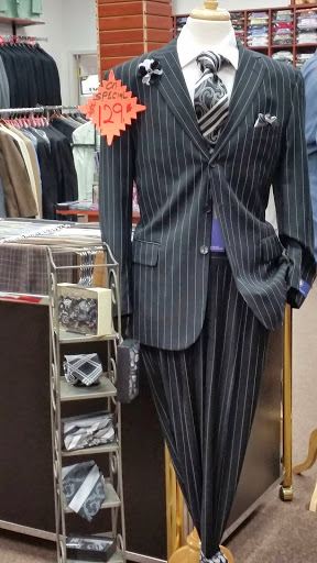 Clothing Store «The City Outlet Clothing», reviews and photos, 17653 Twelve Mile Rd, Lathrup Village, MI 48076, USA