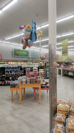 Grocery Store «Save Mart Supermarkets», reviews and photos, 4725 Quail Lakes Dr, Stockton, CA 95207, USA