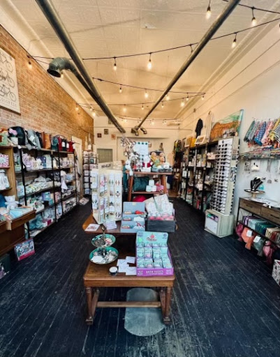 Harlow Lifestyle & Gift