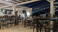 Atmosphère du Restaurant Le Bistroquet du Tadorne à Saintes-Maries-de-la-Mer - n°5