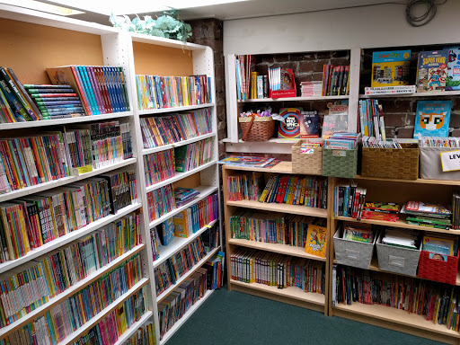 Used Book Store «A Good Book», reviews and photos, 1014 Main St, Sumner, WA 98390, USA