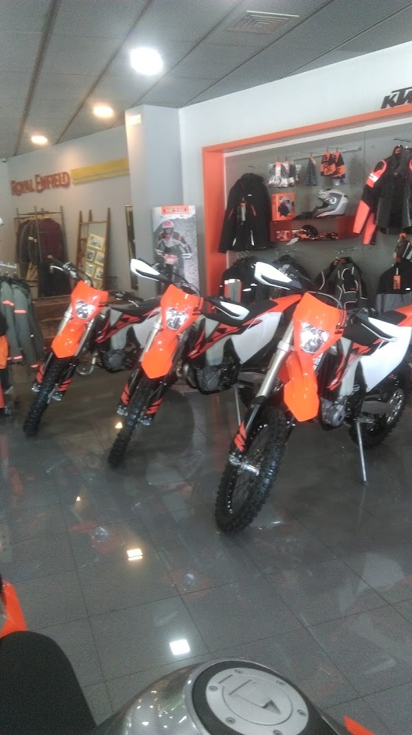 Imagen de Eduardo Castro Motos. (13 de 21)