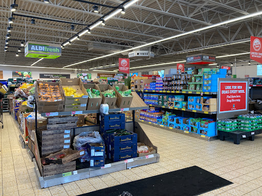Supermarket «ALDI», reviews and photos, 801 Interstate Dr, Champaign, IL 61822, USA