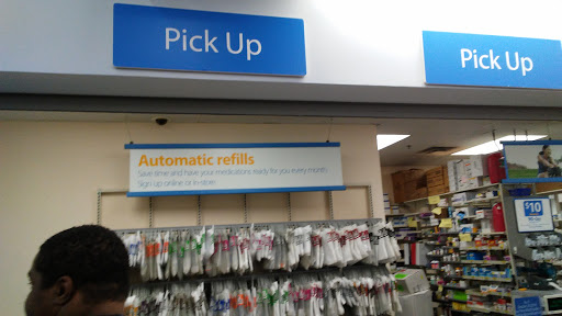 Department Store «Walmart Supercenter», reviews and photos, 1351 Veterans Pkwy, Clarksville, IN 47129, USA