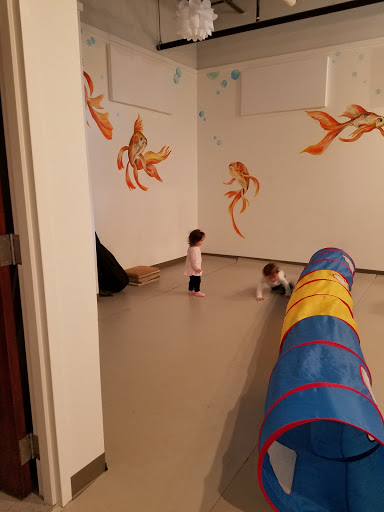 Waddle N Swaddle, 6423 Montgomery St #1, Rhinebeck, NY 12572, USA, 