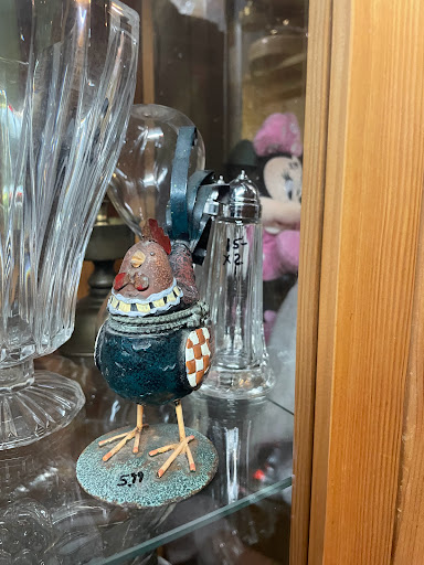 Thrift Store «Olympic Thrift Store», reviews and photos, 4011 E Olympic Blvd, Los Angeles, CA 90023, USA