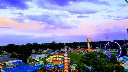 Community Center «Hazel Park Community Center», reviews and photos, 620 W Woodward Heights Blvd, Hazel Park, MI 48030, USA