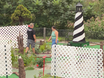 Cardinal Cove Mini Golf Center