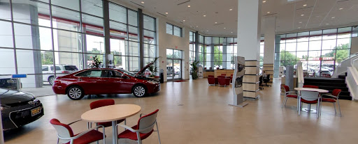 Toyota Dealer «Folsom Lake Toyota», reviews and photos, 12747 Folsom Blvd, Folsom, CA 95630, USA