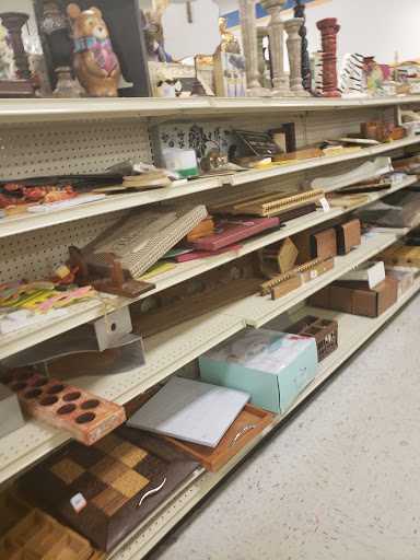 Donations Center «Goodwill of North Georgia: Roswell Store and Donation Center», reviews and photos