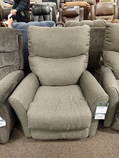 Furniture Store «Nebraska Furniture Mart», reviews and photos, 700 S 72nd St, Omaha, NE 68114, USA