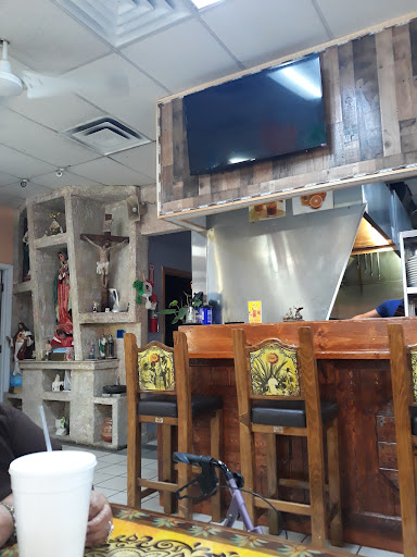 Grocery Store «La Posada», reviews and photos, 1930 Springwells St, Detroit, MI 48209, USA