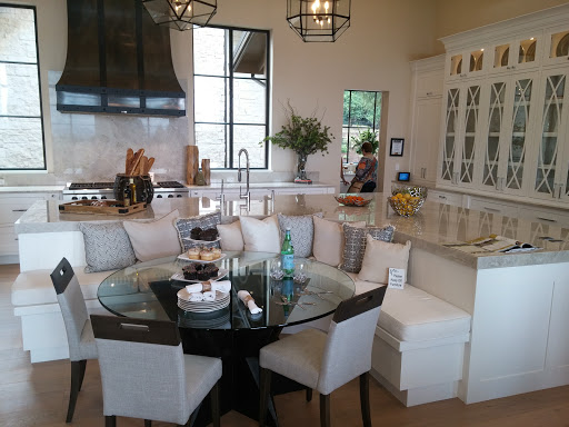 Tourist Attraction «NW Natural Street of Dreams», reviews and photos, SW Petes Mountain Rd, West Linn, OR 97068, USA