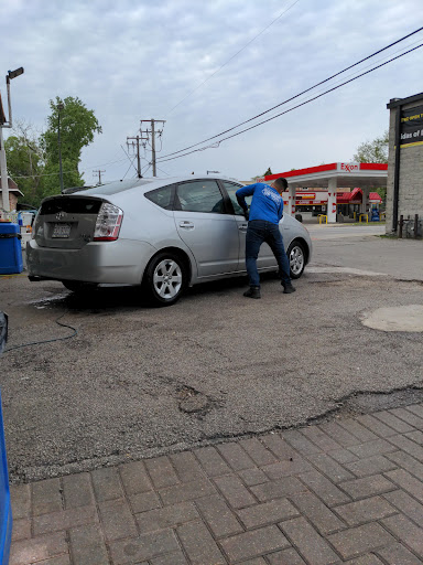 Car Wash «Evanston Car Wash & Detail Center», reviews and photos, 2416 Dempster St, Evanston, IL 60202, USA
