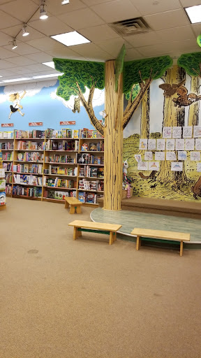 Book Store «Barnes & Noble», reviews and photos, 1180 Raritan Rd, Clark, NJ 07066, USA