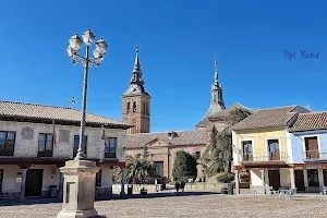 Plaza de Segovia image