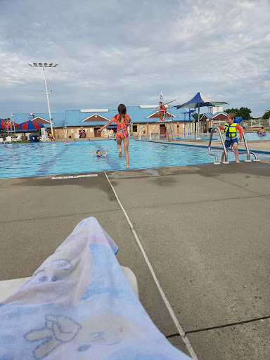 Public Swimming Pool «Cranberry Township Community Waterpark», reviews and photos, 450 N Boundary Park Dr, Cranberry Twp, PA 16066, USA