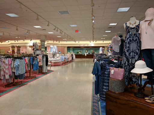 Department Store «Von Maur», reviews and photos, 10010 California St, Omaha, NE 68114, USA