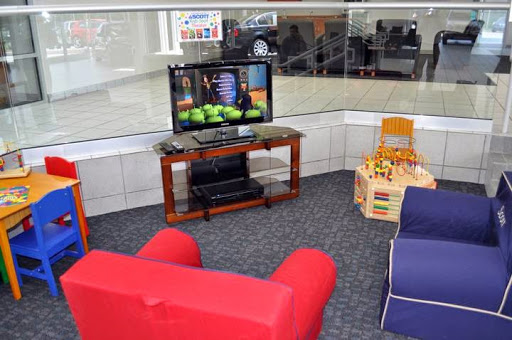 Used Car Dealer «Scott Select - Used Cars», reviews and photos, 705 Old Westtown Rd, West Chester, PA 19382, USA