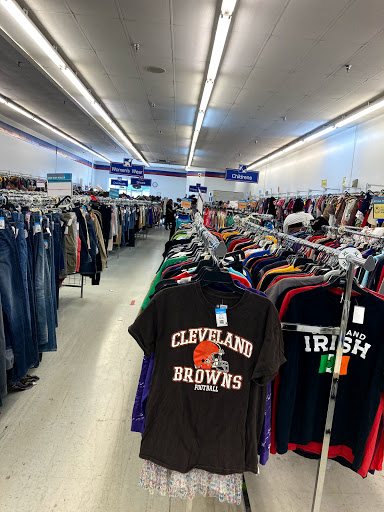 Thrift Store «Goodwill Industries of Greater Cleveland & East Central Ohio», reviews and photos, 12650A Rockside Rd, Cleveland, OH 44125, USA