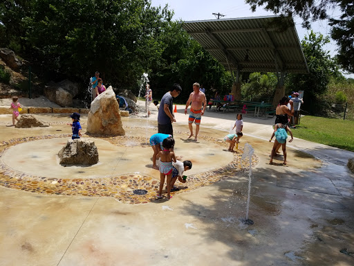 Water Park «The Quarry Splash Pad at Williamson County Southwest Regional Park», reviews and photos, 3005 County Road 175, Leander, TX 78641, USA