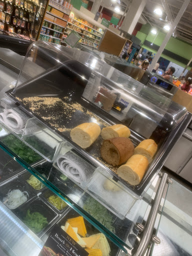 Supermarket «Publix Super Market at Fifth & Alton», reviews and photos, 1100 6th St, Miami Beach, FL 33139, USA