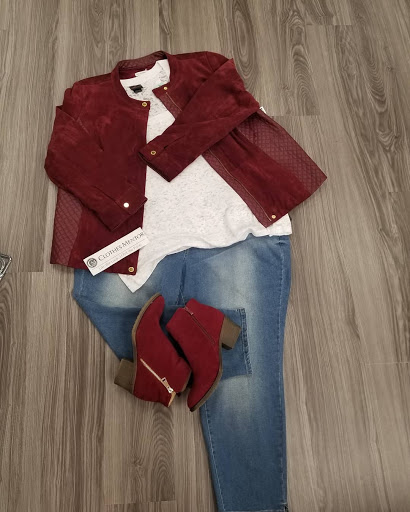 Used Clothing Store «Clothes Mentor», reviews and photos, 306 Oyster Point Rd, Newport News, VA 23602, USA