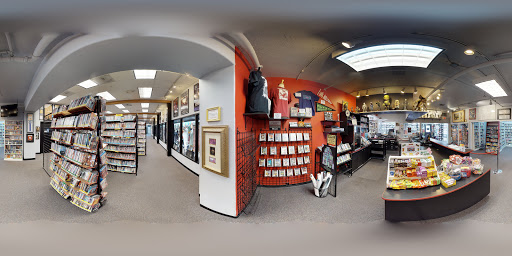 Movie Rental Store «Movie Madness Video», reviews and photos, 4320 SE Belmont St, Portland, OR 97215, USA