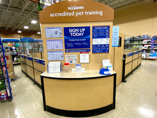 Pet Supply Store «PetSmart», reviews and photos, 6501 Baltimore National Pike, Catonsville, MD 21228, USA