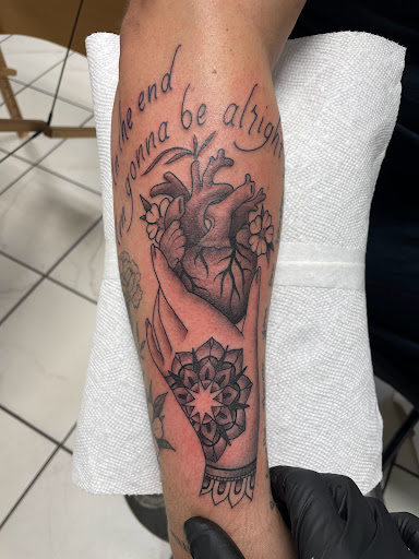 Time & Tide Tattoo, 103 W 6th St, Bloomington, IN 47404, USA, 