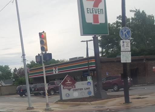 7-Eleven, 24012 Van Dyke, Center Line, MI 48015, USA, 