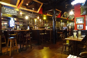 The Bailey - Cafe and Bar