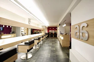 Hair Department Ambiente | Coiffeur image