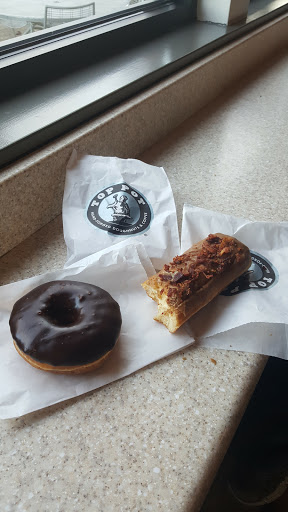 Donut Shop «Top Pot Doughnuts», reviews and photos, 18001 Bothell Everett Hwy, Bothell, WA 98012, USA