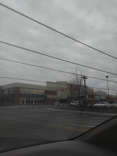 Supermarket «Hy-Vee», reviews and photos, 2323 W Broadway, Council Bluffs, IA 51501, USA