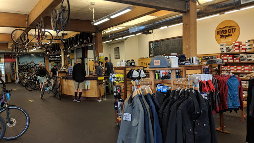 Bicycle Store «River City Bicycles Outlet», reviews and photos, 534 SE Belmont St, Portland, OR 97214, USA