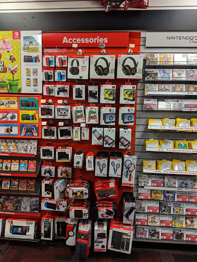 Video Game Store «GameStop», reviews and photos, 16205 Harlem Ave, Tinley Park, IL 60477, USA