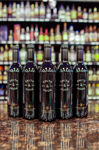 Liquor Store «FERNANDEZ SQUARE LIQUORS», reviews and photos, 342 Broad St, Providence, RI 02907, USA