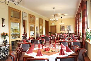 Grossmann's Restaurant & Café image