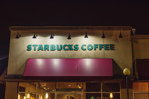 Shopping Mall «Valley Mall», reviews and photos, 977 Valley Rd, Gillette, NJ 07933, USA