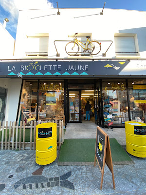 La bicyclette jaune à Saint-Jean-de-Monts